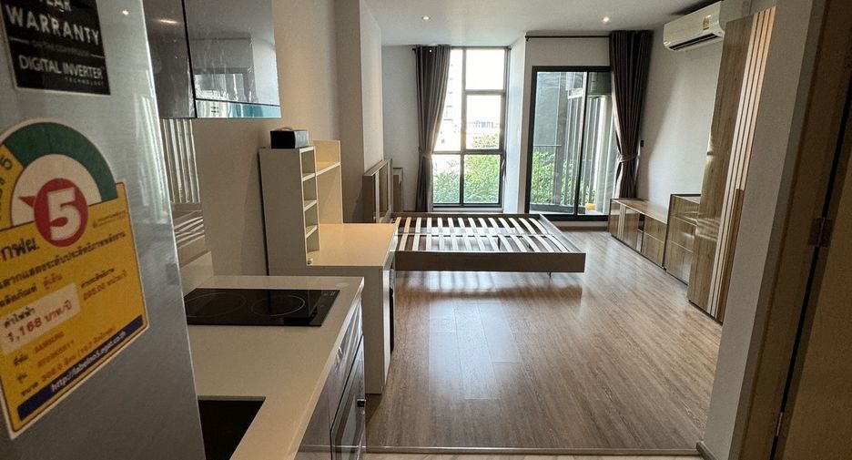 For sale スタジオ condo in Watthana, Bangkok
