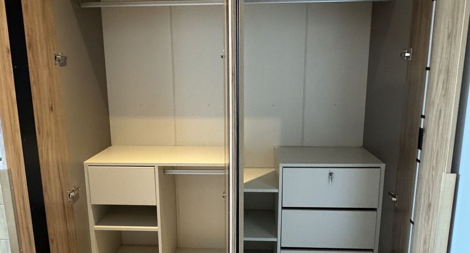 For sale スタジオ condo in Watthana, Bangkok