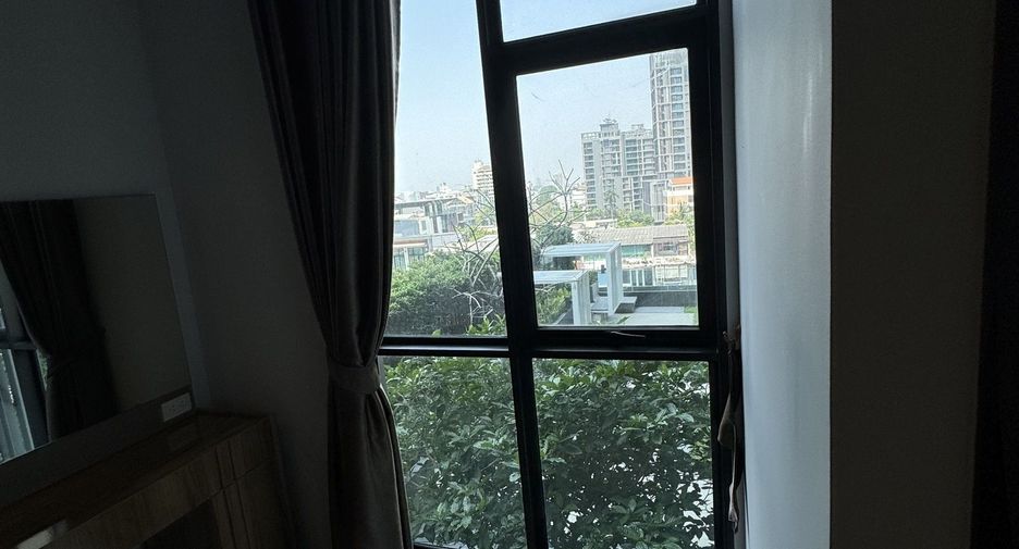 For sale スタジオ condo in Watthana, Bangkok