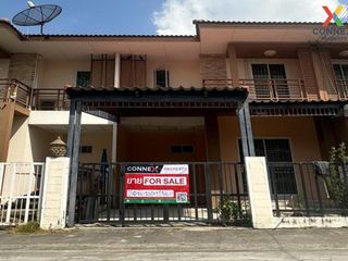 For sale 4 Beds townhouse in Lam Luk Ka, Pathum Thani