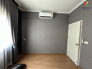 For sale 4 bed townhouse in Mueang Samut Sakhon, Samut Sakhon