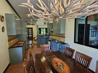 For sale 8 bed house in Bang Lamung, Chonburi