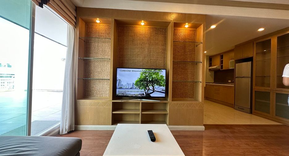 À vendre 3 chambres condo à Watthana, Bangkok