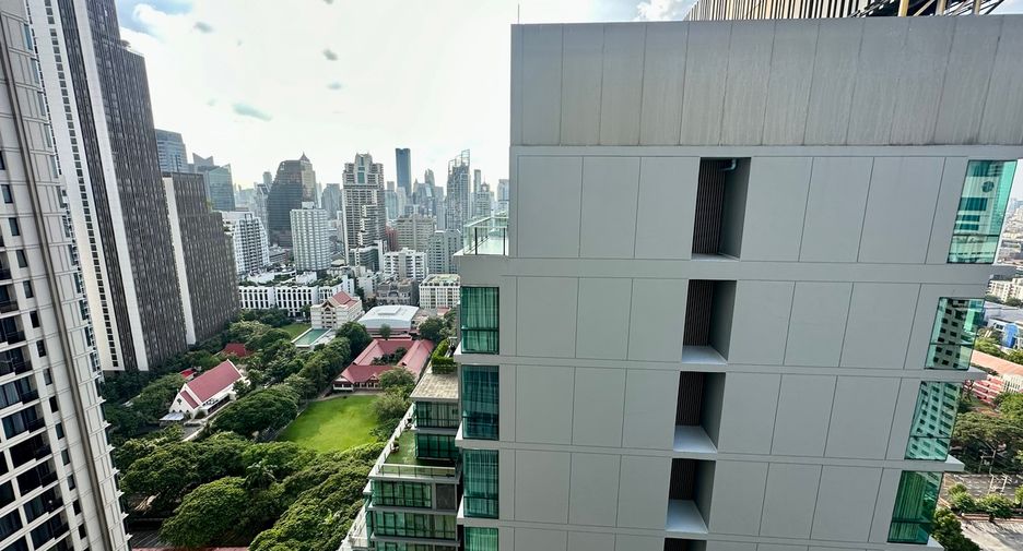 À vendre 3 chambres condo à Watthana, Bangkok