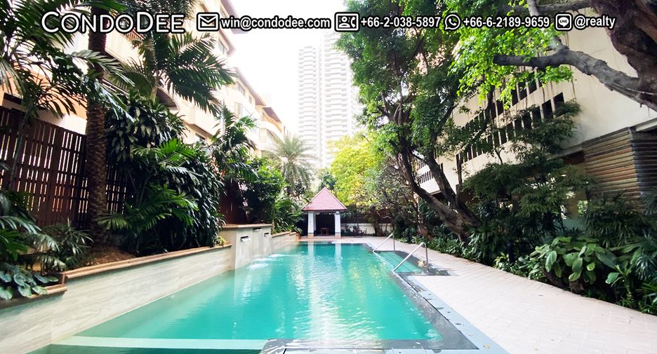 For sale 3 bed condo in Watthana, Bangkok