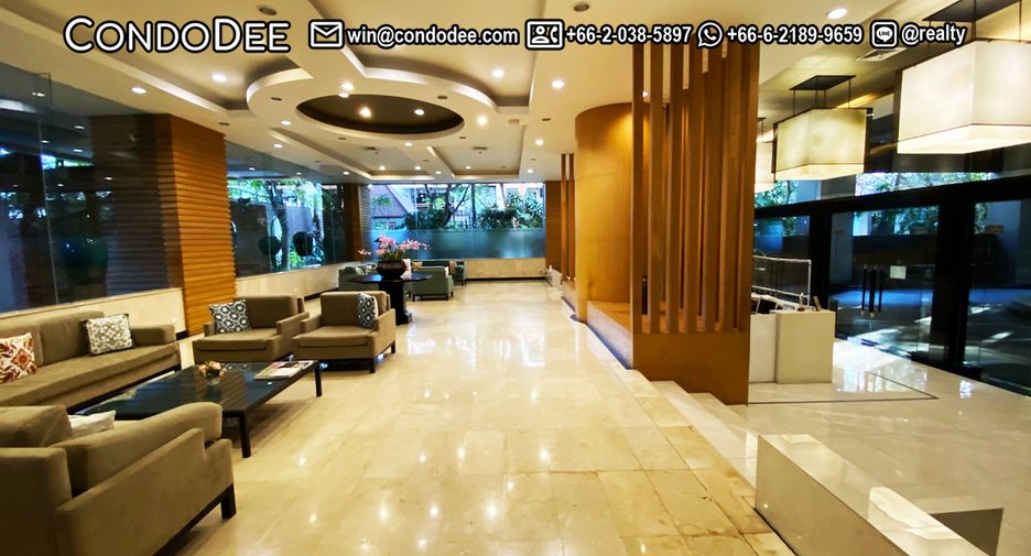 For sale 3 bed condo in Watthana, Bangkok
