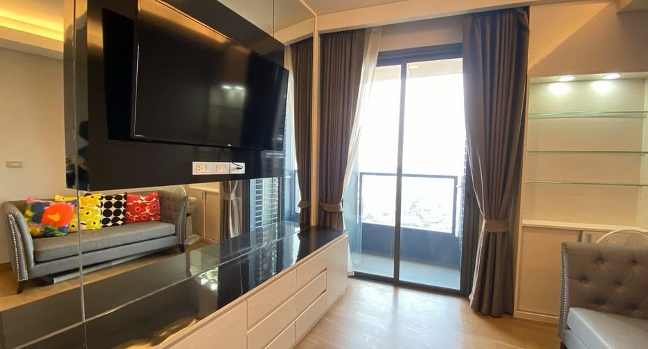 Wohnung zum Kauf mit 2 Zimmer in Khlong Toei, Bangkok
