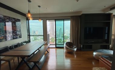 For sale 2 bedrooms condo in Yan Nawa, Bangkok