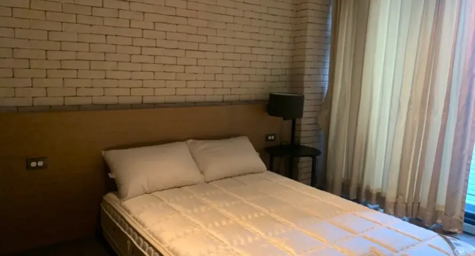 For sale 3 bedrooms condo in Watthana, Bangkok