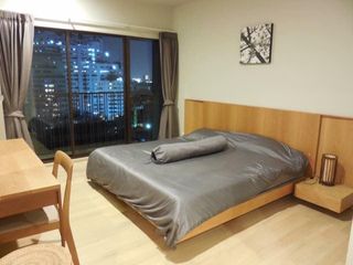 For sale 1 bed condo in Khlong Toei, Bangkok