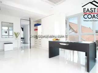出售 10 卧室 公寓 在 Bang Lamung, Chon Buri