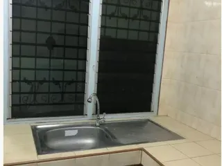 For rent 3 bed townhouse in Mueang Rayong, Rayong