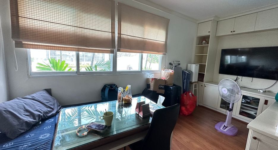 À vendre 2 chambres condo à Watthana, Bangkok