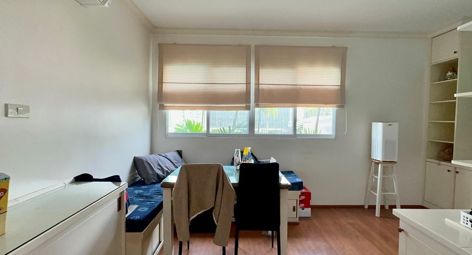 À vendre 2 chambres condo à Watthana, Bangkok