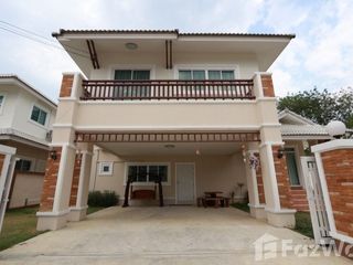 For rent 4 bed house in Saraphi, Chiang Mai