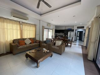 For rent 3 bed villa in Hua Hin, Prachuap Khiri Khan
