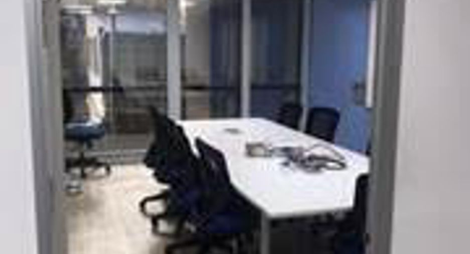 For rent 1 Beds office in Khlong Toei, Bangkok