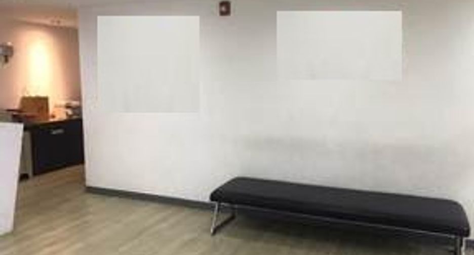 For rent 1 Beds office in Khlong Toei, Bangkok