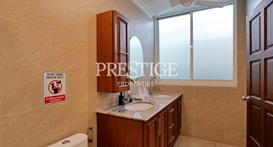 Local comercial en venta de 23 habitaciones en Bang Lamung, Chonburi