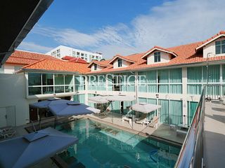 出售 23 卧室 商业空间 在 Bang Lamung, Chon Buri