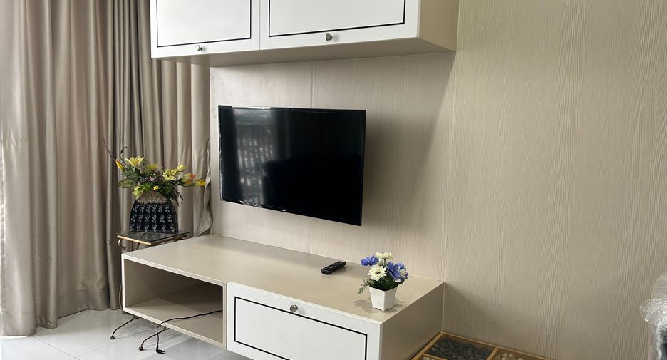 For sale 1 bed condo in Sathon, Bangkok