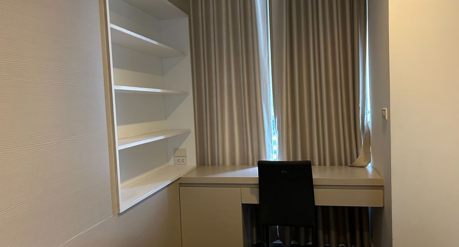 For sale 1 Beds condo in Sathon, Bangkok