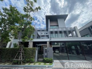 For sale 5 Beds house in Saphan Sung, Bangkok