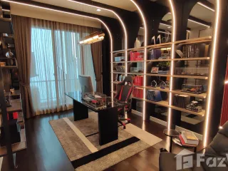 For sale 5 Beds house in Bang Na, Bangkok