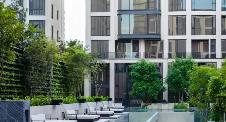 For sale 3 bed condo in Watthana, Bangkok
