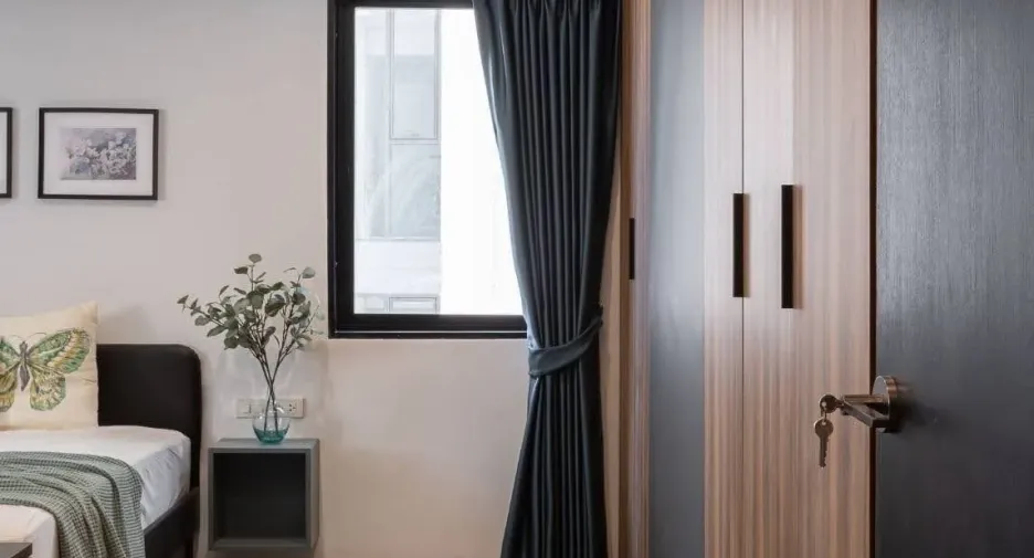For sale 4 Beds condo in Khlong Toei, Bangkok