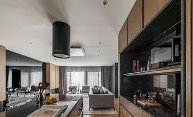 For sale 3 Beds condo in Khlong Toei, Bangkok