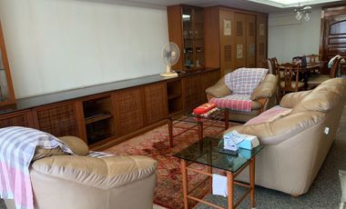 For sale 3 Beds condo in Watthana, Bangkok