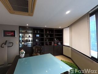 For sale 5 bed condo in Khlong Toei, Bangkok