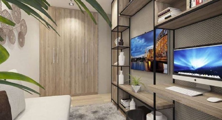 For sale 2 bed condo in Watthana, Bangkok