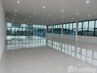 For sale office in Wang Thonglang, Bangkok