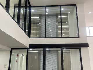 For sale office in Wang Thonglang, Bangkok