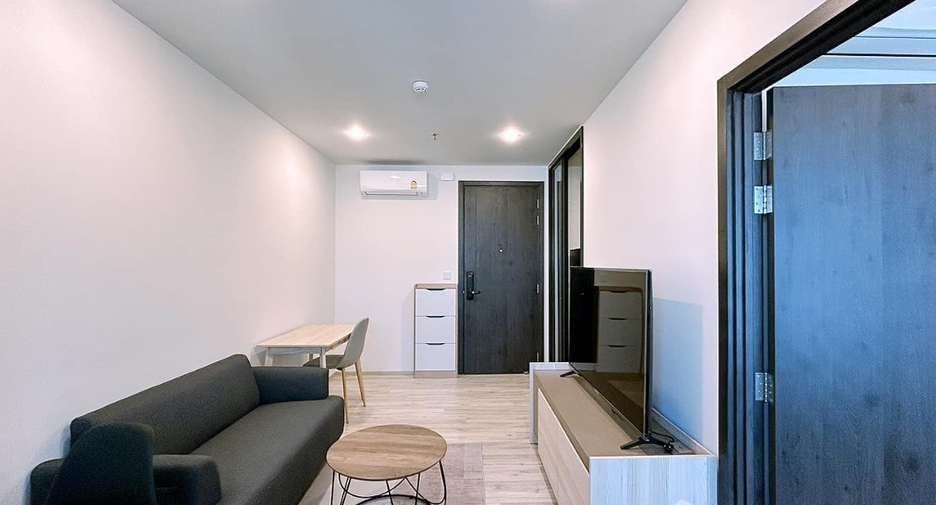 For rent 1 bed condo in Huai Khwang, Bangkok