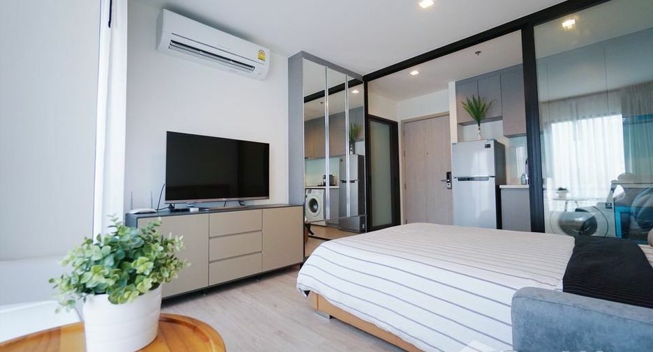 For rent studio condo in Khlong Toei, Bangkok