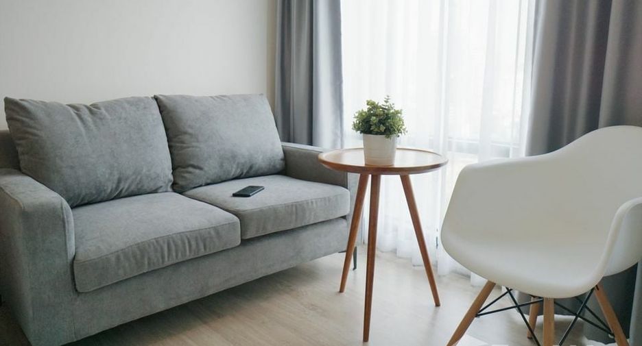 For rent studio condo in Khlong Toei, Bangkok
