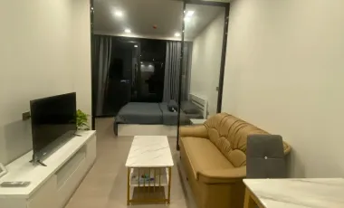 For rent 1 bed condo in Huai Khwang, Bangkok