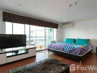 For rent studio condo in Watthana, Bangkok