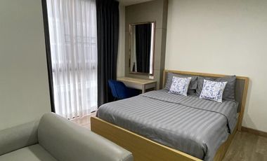 For rent studio condo in Khlong Toei, Bangkok