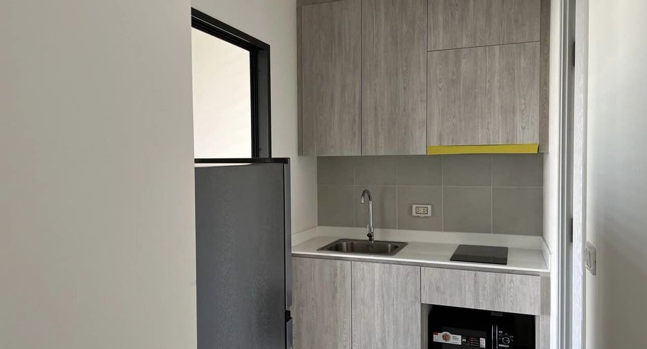 For rent 1 Beds condo in Bangkok Yai, Bangkok