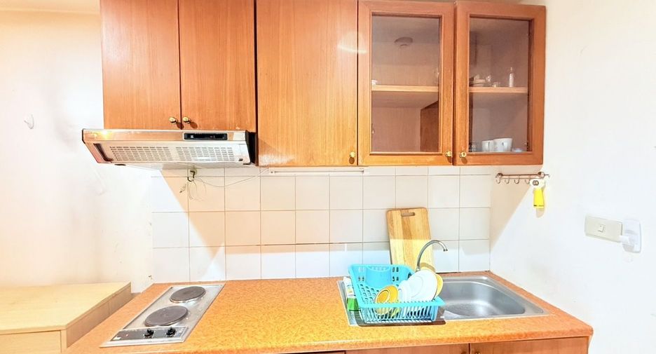 For rent スタジオ condo in Khlong Toei, Bangkok