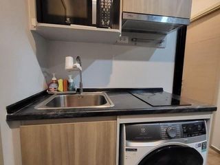 For rent 1 bed condo in Mueang Samut Prakan, Samut Prakan
