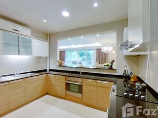 For rent 4 bed condo in Watthana, Bangkok