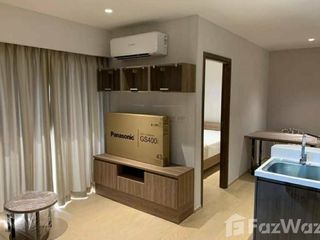For sale 2 bed condo in Watthana, Bangkok