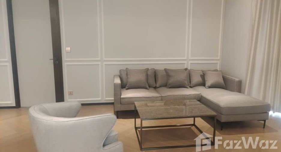 For rent 2 bed condo in Watthana, Bangkok
