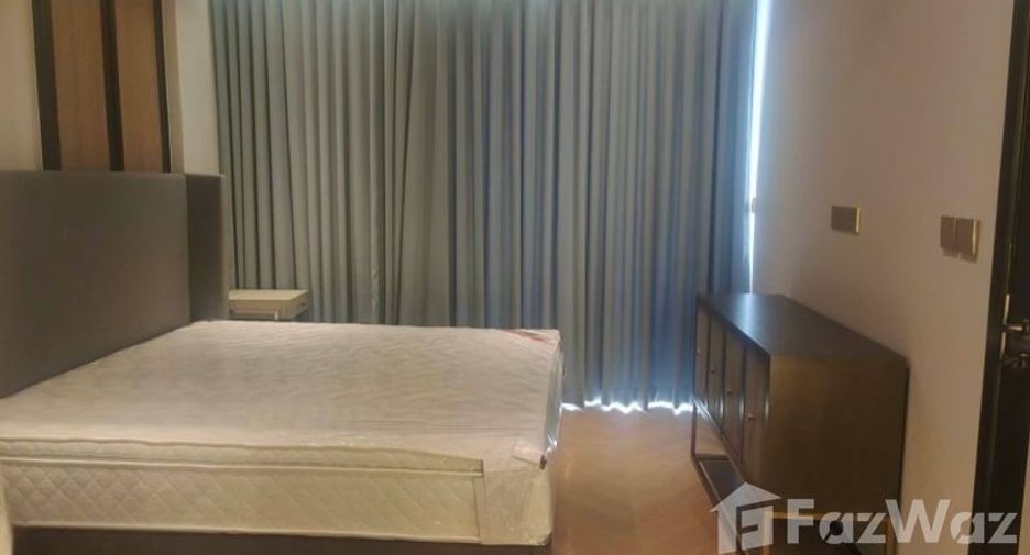For rent 2 bed condo in Watthana, Bangkok