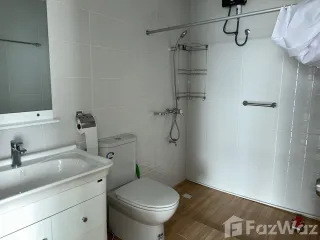 For rent 3 Beds condo in Yan Nawa, Bangkok